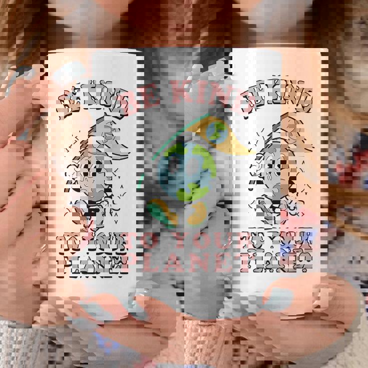 レトロ グルービー Be Kind To Your Planet Earth Day 70年代 80年代 4月 コーヒーマグ 面白い贈り物