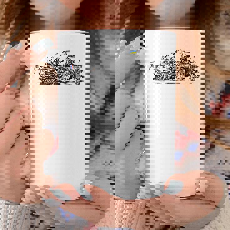 ロシアのbmpを盗むウクライナの農家 ウクライナを支援 コーヒーマグ 面白い贈り物