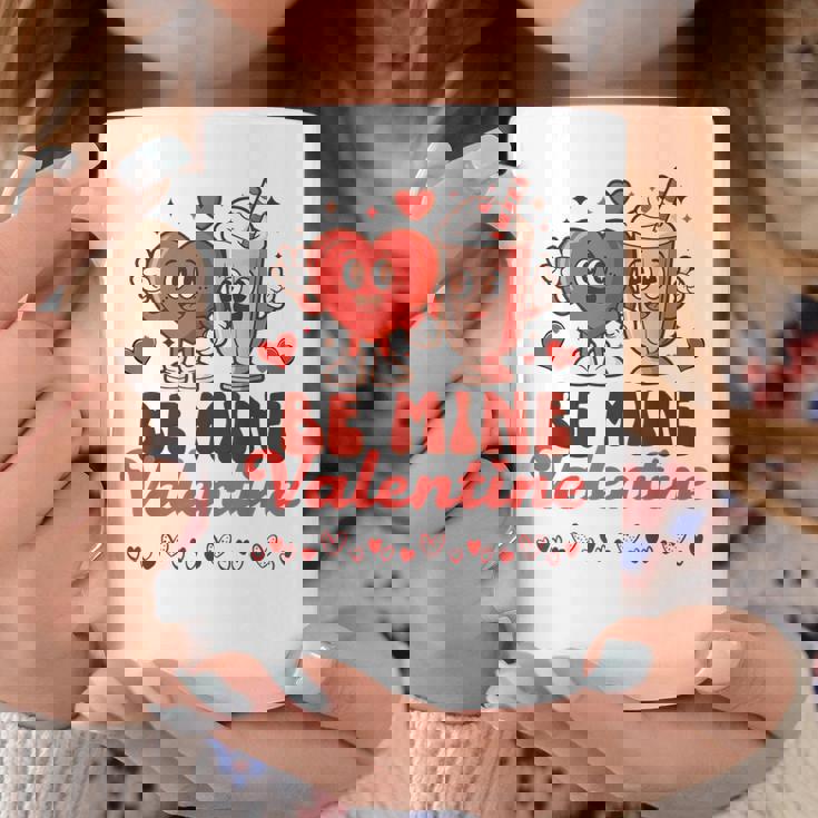 ロマンチックな手描きのスタイル バレンタインデー コーヒーマグ 面白い贈り物