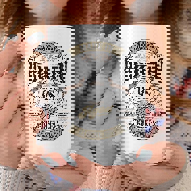 ヴィンテージ還暦祝い 1965年2月生まれ 60歳 コーヒーマグ 面白い贈り物