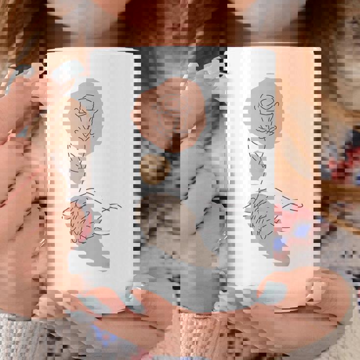 抽象的でミニマリストなラインアート、花柄。 コーヒーマグ 面白い贈り物