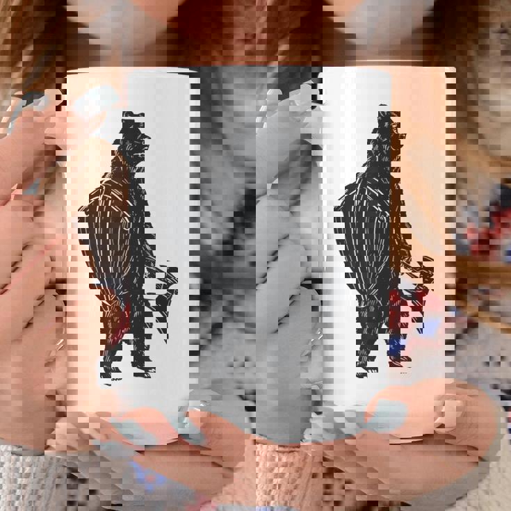 斧と盾を持った熊 中世の熊 バイキング コーヒーマグ 面白い贈り物