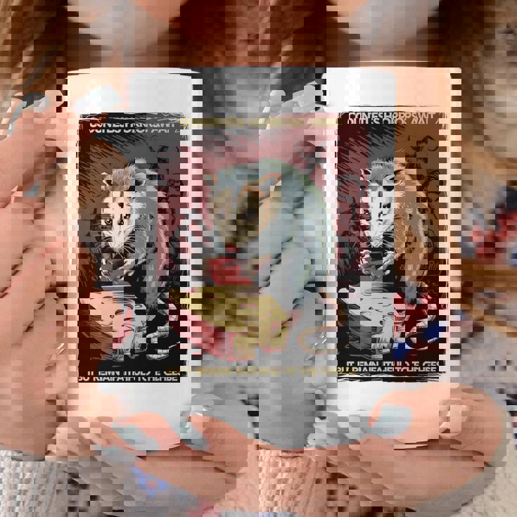 日本ホラーオポッサムアニメ レトロ 数え切れないほどの恐怖が待ち受けている 長袖tシャツ コーヒーマグ 面白い贈り物