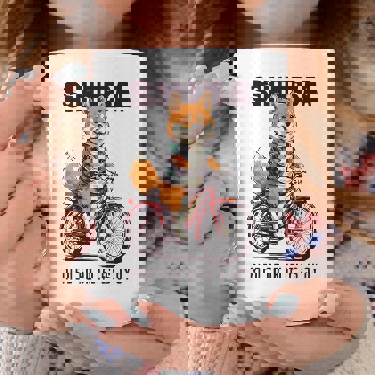 柴犬 いぬ イラスト 柴犬好き 犬好き 自転車 かわいい おもしろ レトロ Ride For Life's Joy 長袖tシャツ コーヒーマグ 面白い贈り物