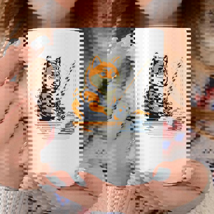 柴犬 犬 イヌ 面白いtシャツ 釣り 釣りバカ 釣り人 メンズ おもしろ 面白い 服 海釣り 川釣り 文字tシャツ 長袖tシャツ コーヒーマグ 面白い贈り物