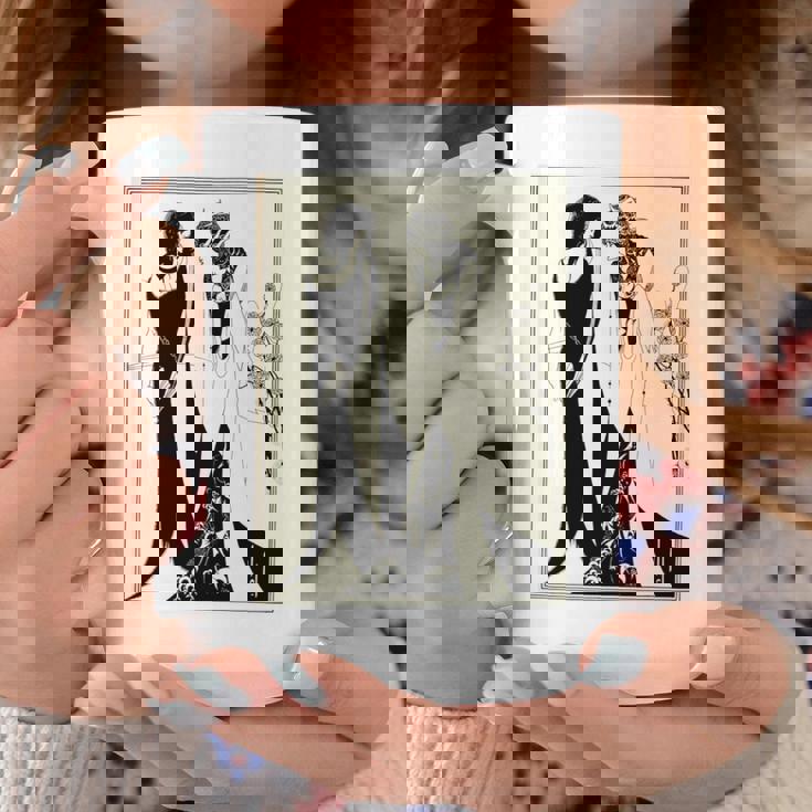 母とサロメ、オーブリー・ビアズリーによるヘロディアス1894 長袖tシャツ コーヒーマグ 面白い贈り物