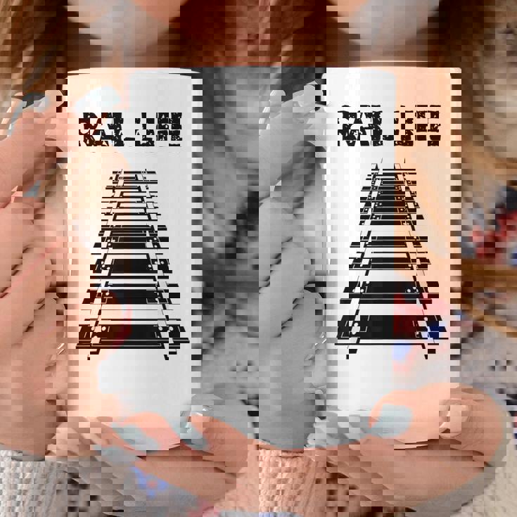 線路付きレールライフ 鉄道作業員と鉄道模型用 コーヒーマグ 面白い贈り物