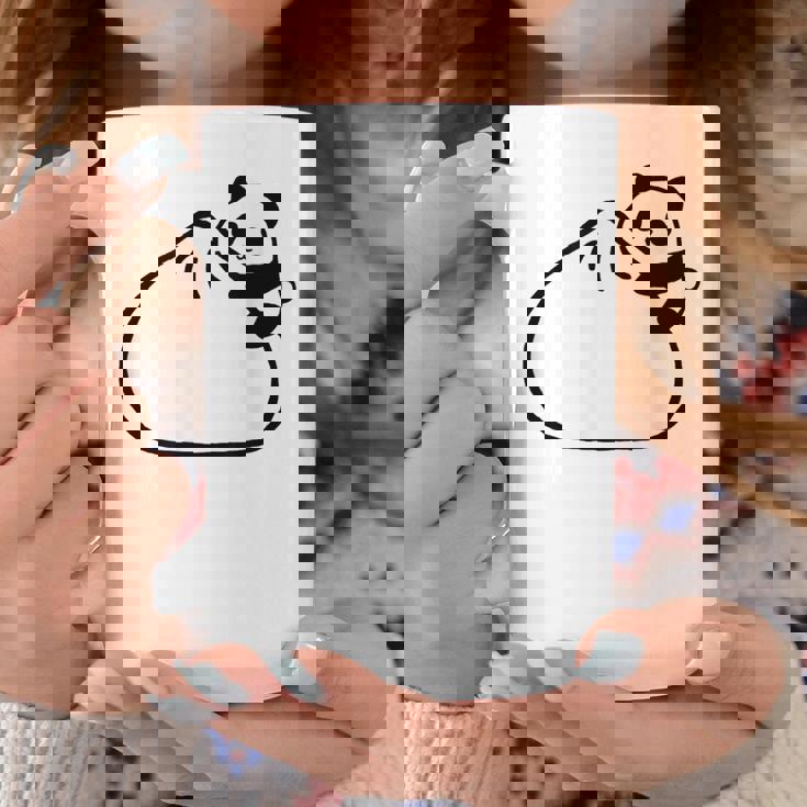 肉まんに抱きつくパンダ かわいい チャイナ 白黒 Panda Meat Bun コーヒーマグ 面白い贈り物