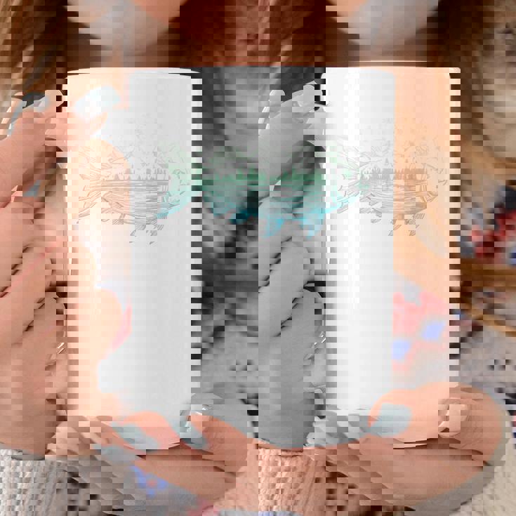 背中 山から形をした涼しい魚 自然 情景 釣り コーヒーマグ 面白い贈り物