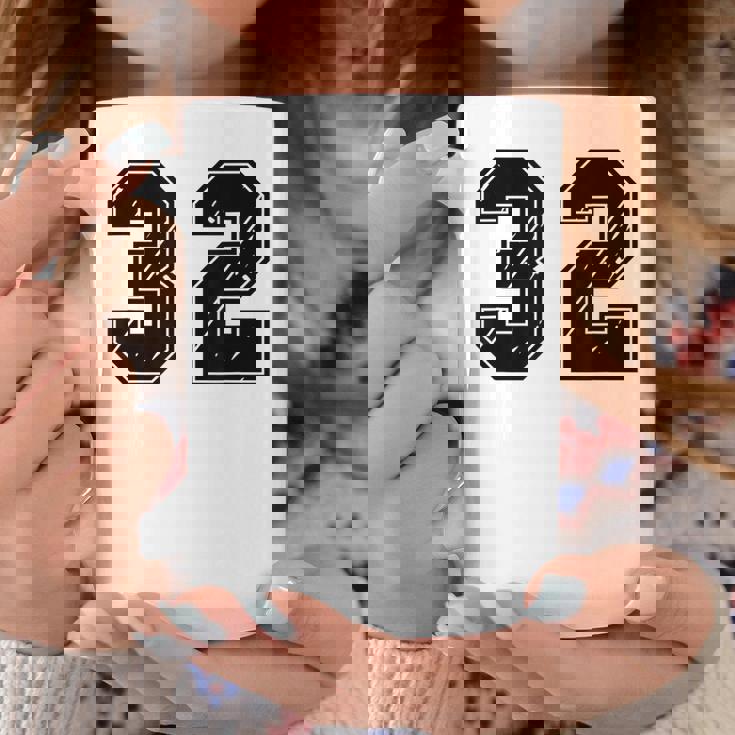 背番号 32 チーム短大スポーツ背番号付きユニフォーム コーヒーマグ 面白い贈り物