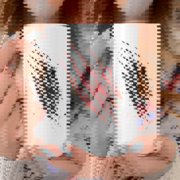 血まみれのシャツ ハロウィン ゾンビ 爪 マーク 血のはね コーヒーマグ 面白い贈り物