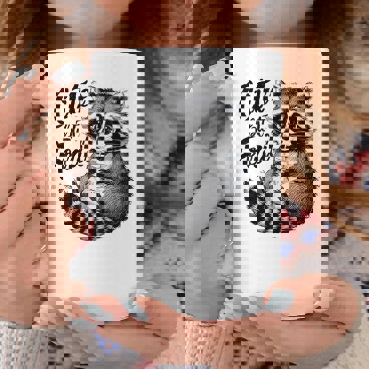 野生の女の子の夏の面白いミームかわいいけど野生のアライグマ休暇 コーヒーマグ 面白い贈り物