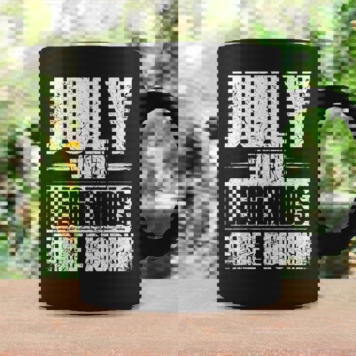 7月 伝説が生まれるとき 誕生月デザイン コーヒーマグ ギフトのアイデア