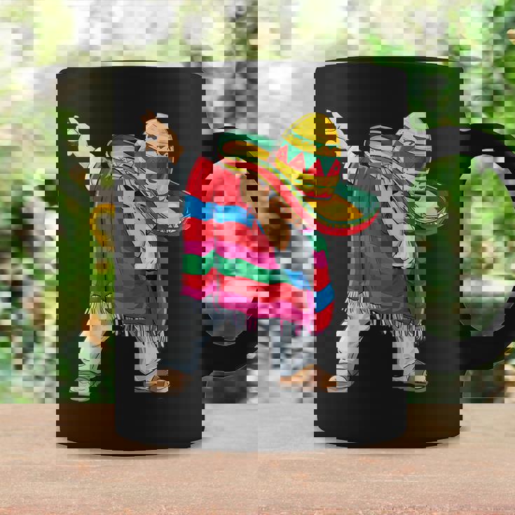 Dabbing メキシカン ポンチョ シンコ・デ・マヨ ボーイズ メンズ ソンブレロ ダブ コーヒーマグ ギフトのアイデア