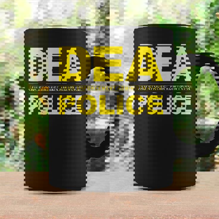 Dea 薬局 警察官 コーヒーマグ ギフトのアイデア
