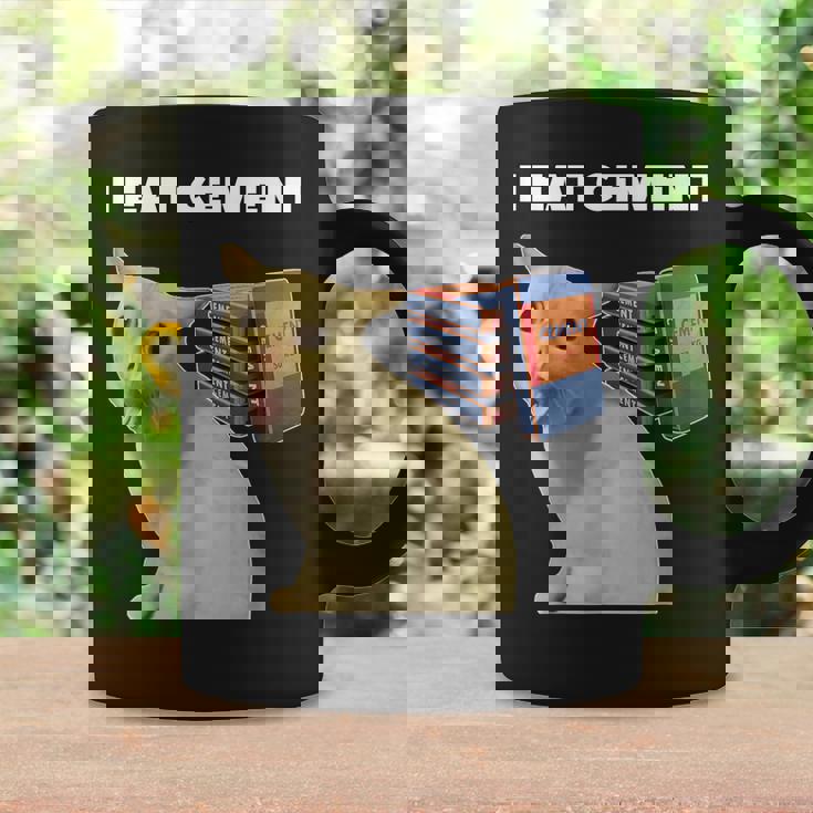 I Eat Cement Cursed Cat Weirdpecific Meme コーヒーマグ ギフトのアイデア