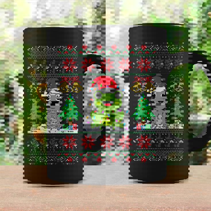 Frog Wearinganta Hat Christmas Lights Xmas Frog コーヒーマグ ギフトのアイデア