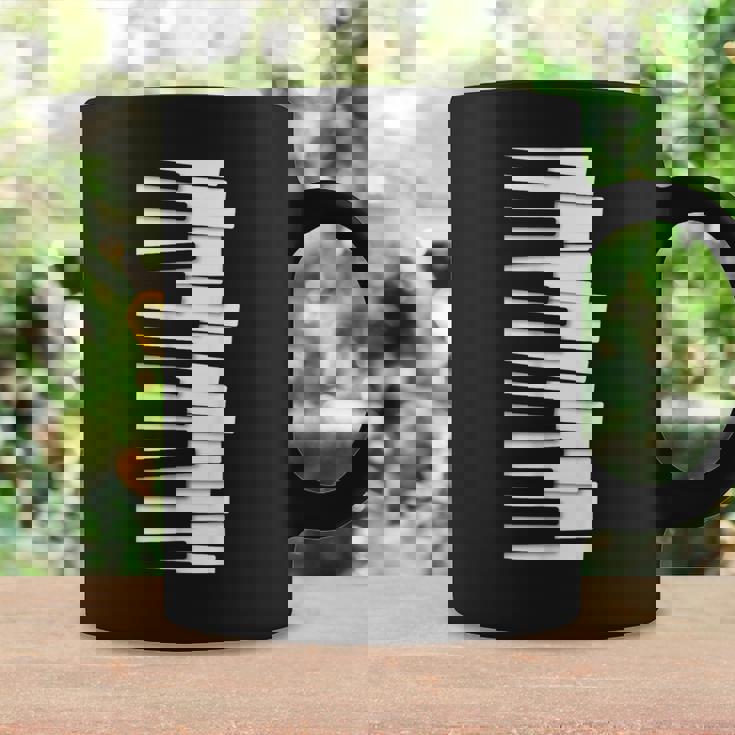 Wobbly ピアノキーボード – ピアニスト&ミュージシャンのグラフィック コーヒーマグ ギフトのアイデア
