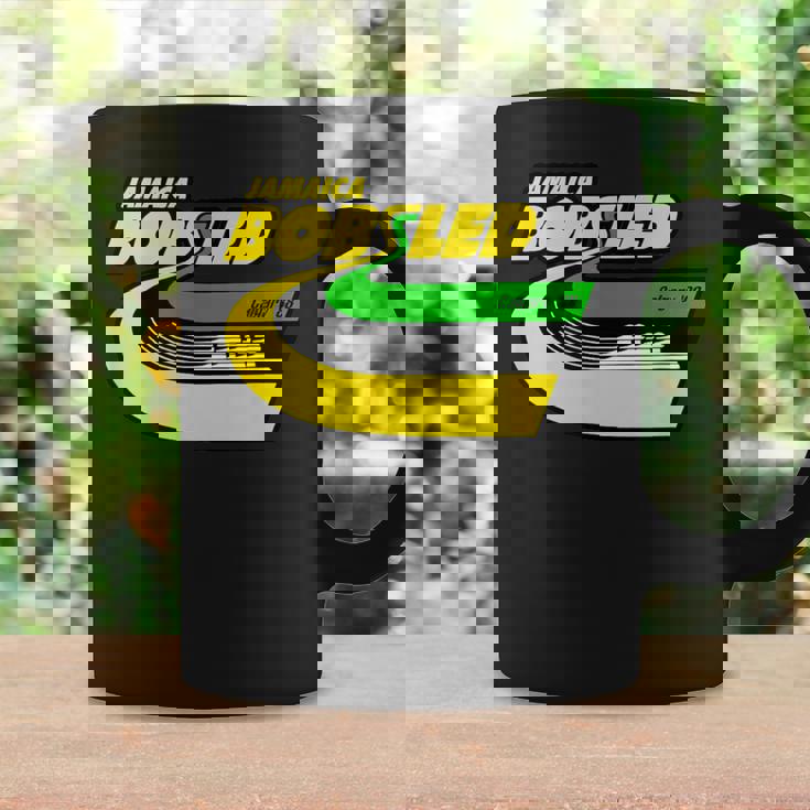 Jamaica Bobsled レトロなボブスレー チーム ジャマイカの国旗 コーヒーマグ ギフトのアイデア