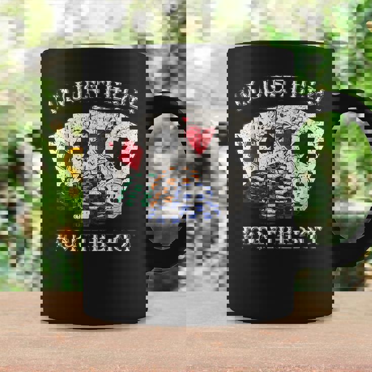 Im Just Here For The Pot ポーカーダイス カジノカード コーヒーマグ ギフトのアイデア