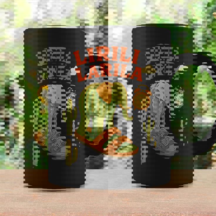 Lirili Larila イタリアのブレインロットミーム コーヒーマグ ギフトのアイデア