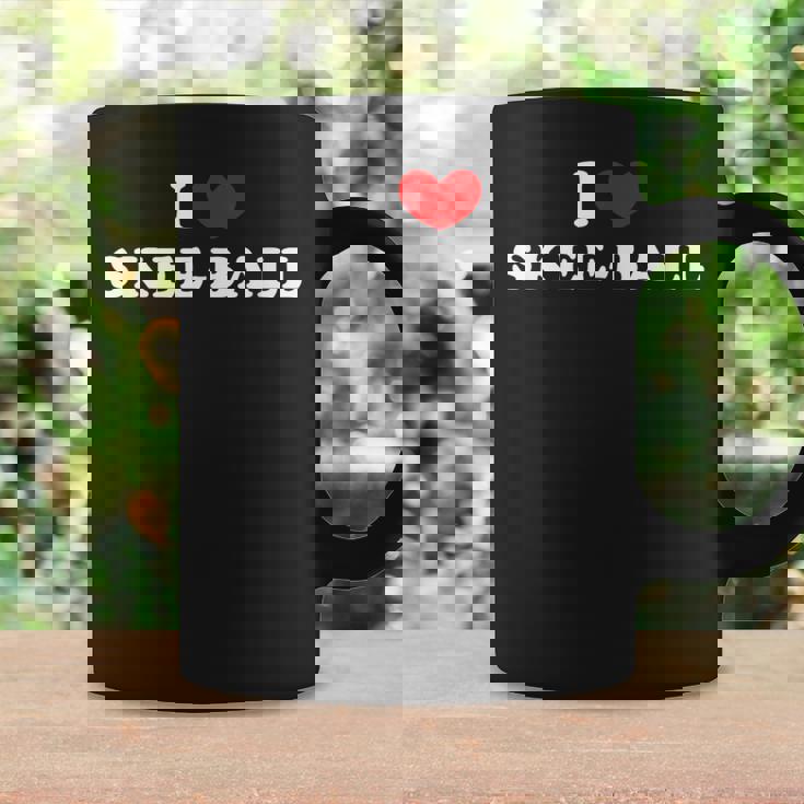 I Lovekee-Ball I Heart スキーボール コーヒーマグ ギフトのアイデア