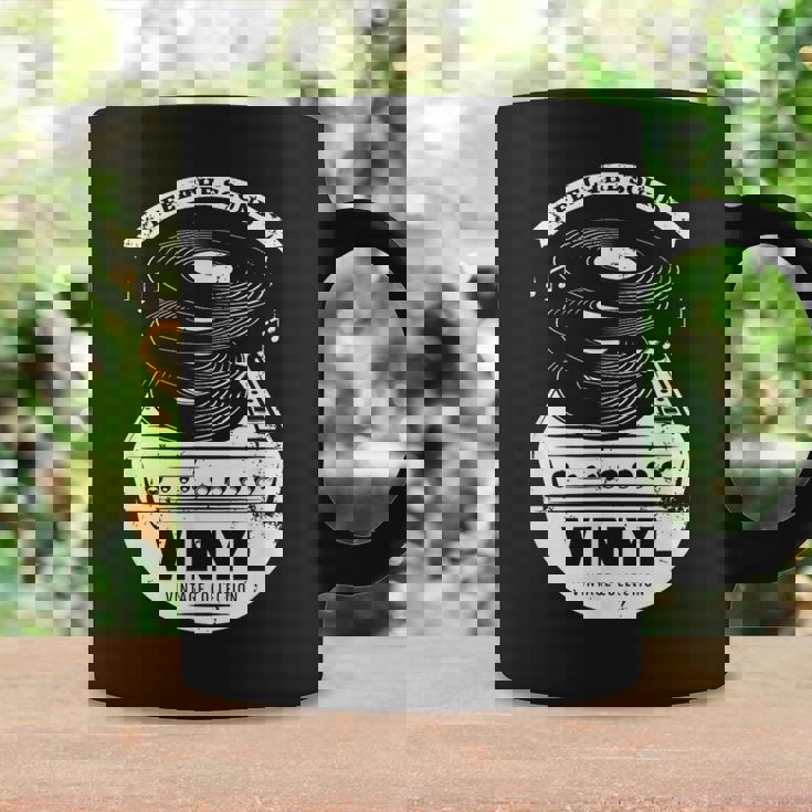 Music Is My Universe レトロなビニールレコードでサウンドを感じる コーヒーマグ ギフトのアイデア