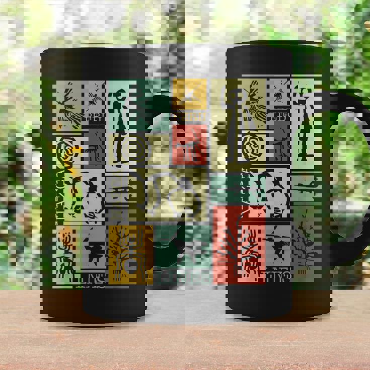 Nazca Linesナスカラインズ ペルージオグリフモンキー 宇宙飛行士 スパイダー レトロ コーヒーマグ ギフトのアイデア