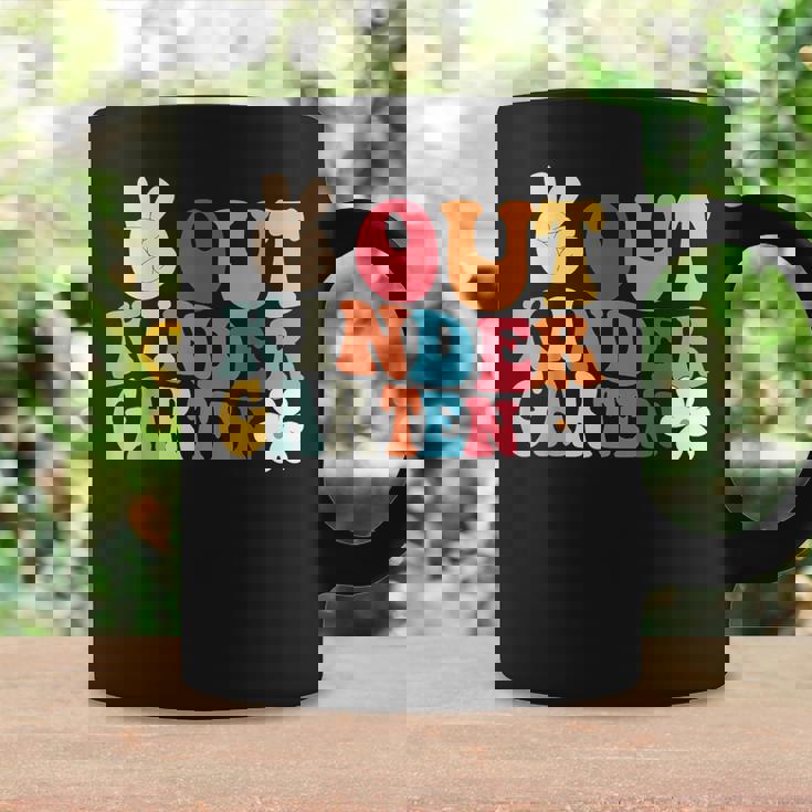 Peace Out 幼稚園 卒業 ピースアウト 幼稚園 コーヒーマグ ギフトのアイデア