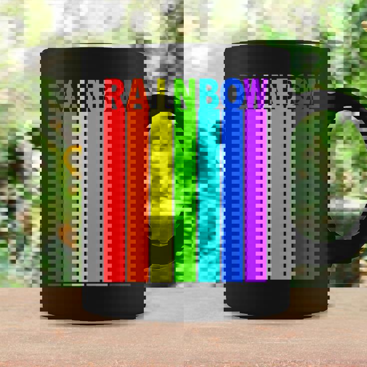 Rainbow レインボー《虹 カラー》【デザインアート】文字 7色 カラフル コーヒーマグ ギフトのアイデア