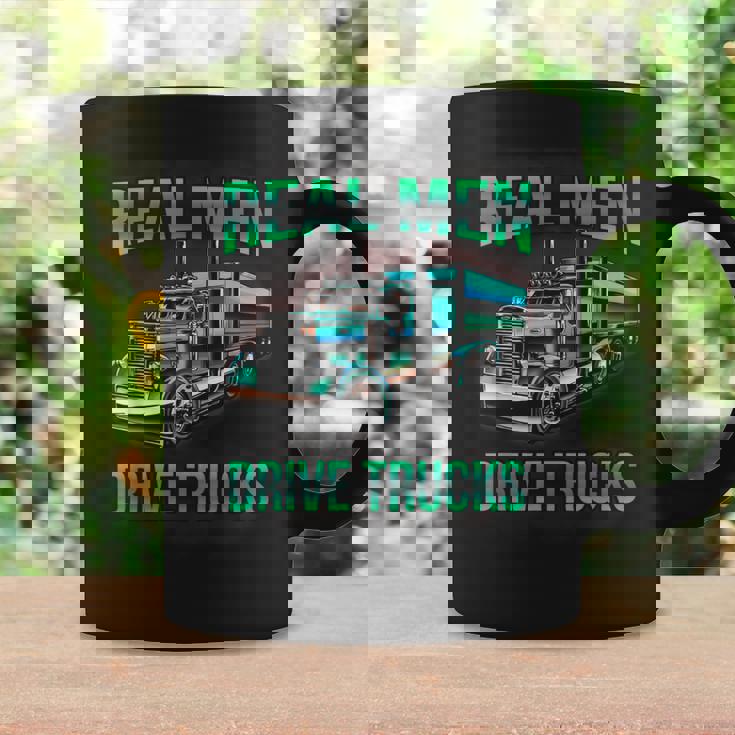 Real Drive Trucks ビッグリグトラックドライバー コーヒーマグ ギフトのアイデア