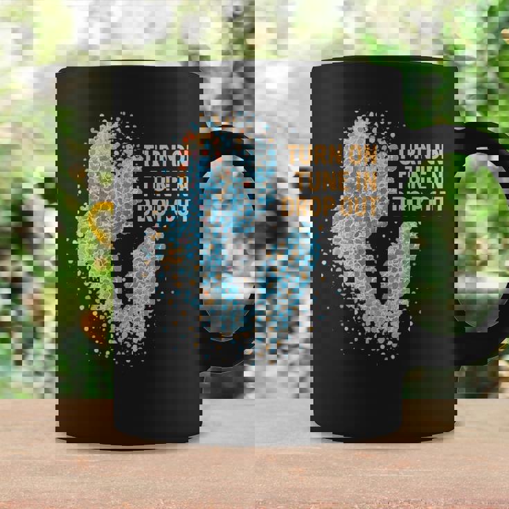 Turn On Tune In Drop Out ターンオン チューンイン ドロップアウト コーヒーマグ ギフトのアイデア