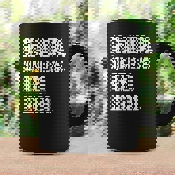 おじいちゃんスカッシュプレイヤーヒーローレジェンド-おじいちゃんスカッシュ コーヒーマグ ギフトのアイデア