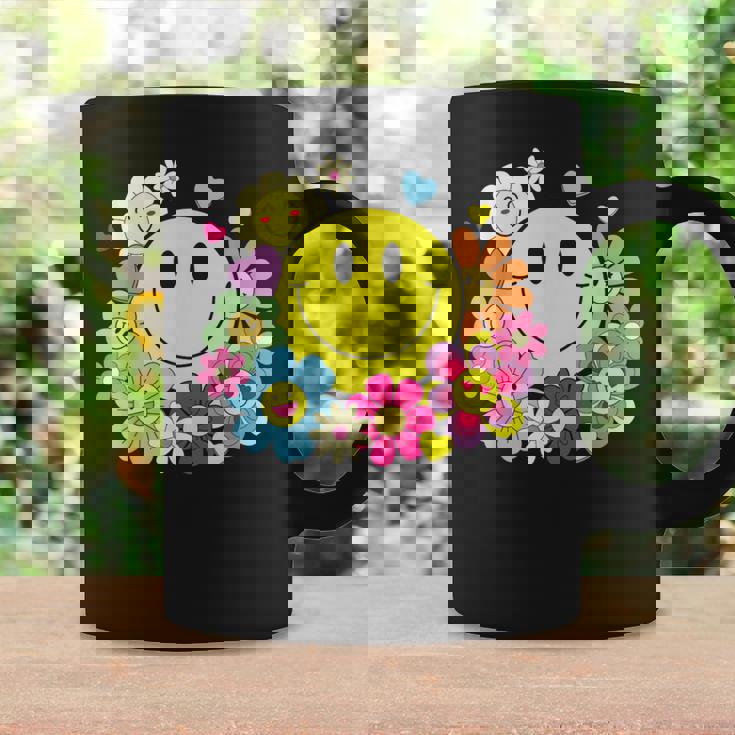 かわいいスマイルフェイス 花 ハッピーフェイス 花 ハート キッズ ガールズ コーヒーマグ ギフトのアイデア