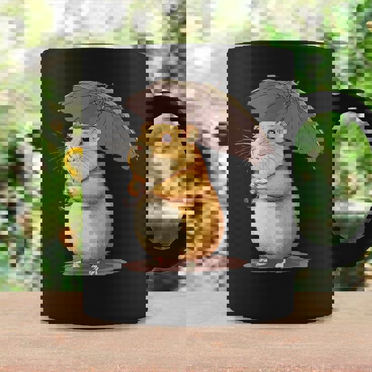 かわいいハムスターと傘のコスチューム。 コーヒーマグ ギフトのアイデア