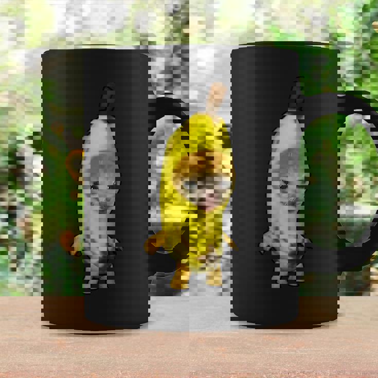 かわいいバナナ猫 ハッピーバナナキャットミーム キティ 猫好きミーム コーヒーマグ ギフトのアイデア