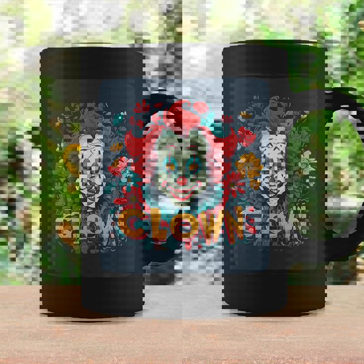 このグーフィーピエロコスチュームで一日を明るくしましょう。 コーヒーマグ ギフトのアイデア