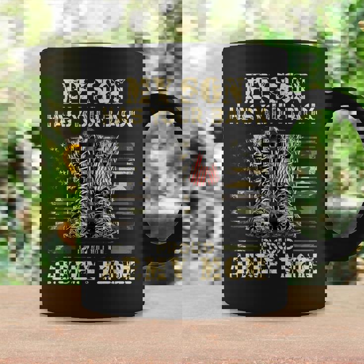 メンズ アメリカ国旗デザイン Myon Has Your Back Proud Army Mom コーヒーマグ ギフトのアイデア