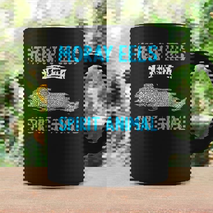 ウツボは私の精霊動物ウツボ コーヒーマグ ギフトのアイデア