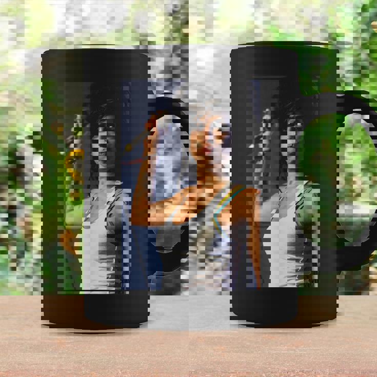 エイミー・ワインハウス・ライブ・コーチェラ・フェスティバル・カリフォルニア コーヒーマグ ギフトのアイデア