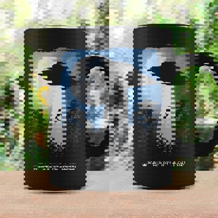 エイリアン アブダクション 牛 Ufo We Are Not Alone ギフト コーヒーマグ ギフトのアイデア