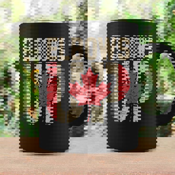 エルボーズアップ カナダ カナダ国旗 プライド 北 強い メープルリーフ コーヒーマグ ギフトのアイデア