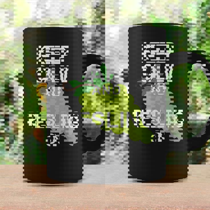 キープ・カームとリースリング・オン・ワイン コーヒーマグ ギフトのアイデア