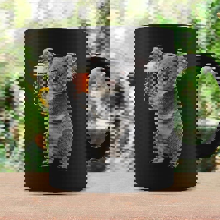 コアラ ビールを飲む リアル コーヒーマグ ギフトのアイデア