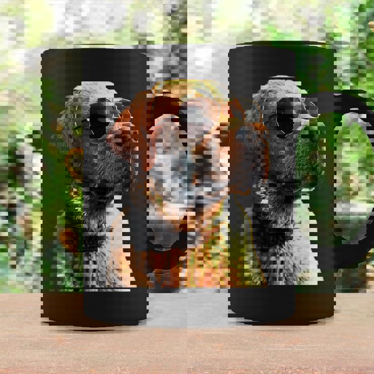 サングラスをかけたラブラドール・レトリバー 愛犬ラブラドール コーヒーマグ ギフトのアイデア