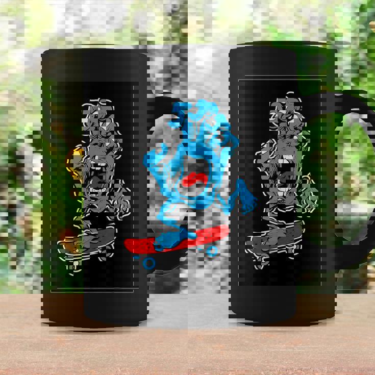 スクリーミング スケートボードハンド コーヒーマグ ギフトのアイデア