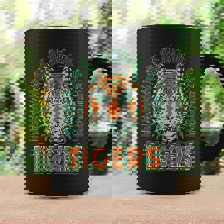 ストレンジャー・シングス ホーキンス・ハイ・タイガース 凝視ファン記念品 コーヒーマグ ギフトのアイデア