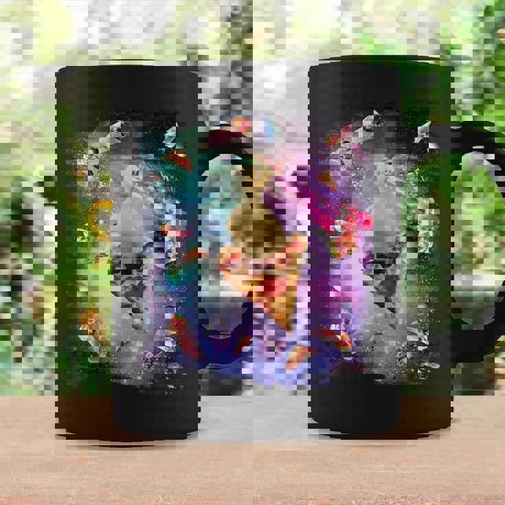 スペースレーザーアヒル食べるピザ、ギャラクシーダック。 コーヒーマグ ギフトのアイデア