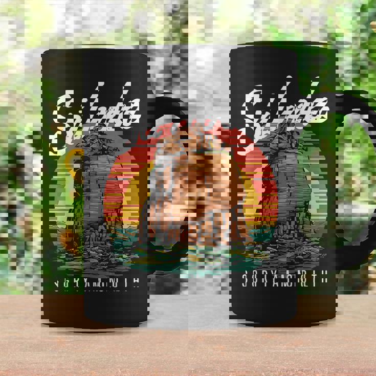 スリランカ モノリス シギリヤ 岩 要塞 城 旅行 コーヒーマグ ギフトのアイデア