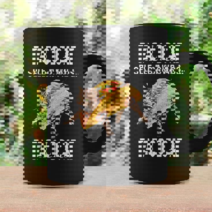 タコキャットは後ろ向きに綴られたタコキャット 愛猫とタコス コーヒーマグ ギフトのアイデア